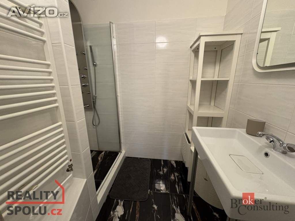 Foto inzerátu Pronájem bytu 2+1 55 m², Razová