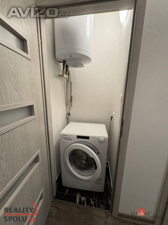 Foto inzerátu Pronájem bytu 2+1 55 m², Razová