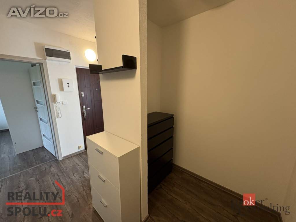 Foto inzerátu Pronájem bytu 2+1 55 m², Razová