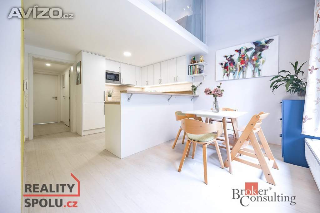 Prodej bytu 4+kk 93 m², Praha