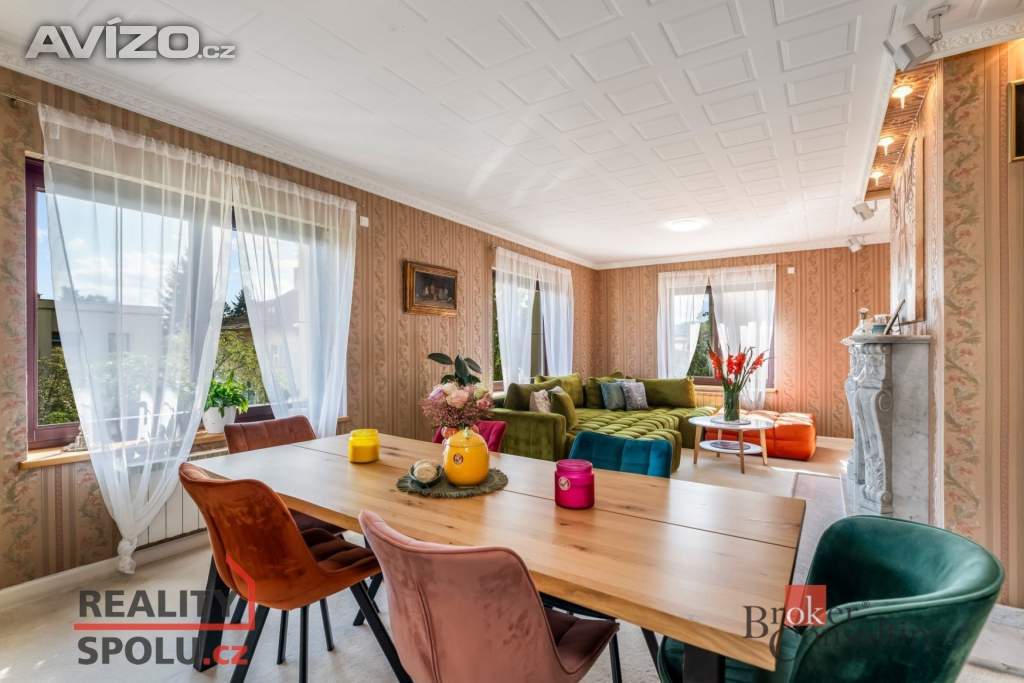 Foto inzerátu Prodej vily 287 m², Praha