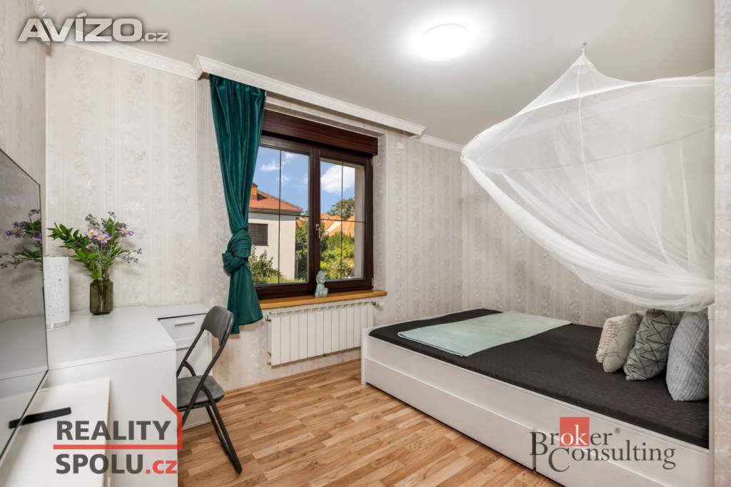 Foto inzerátu Prodej vily 287 m², Praha