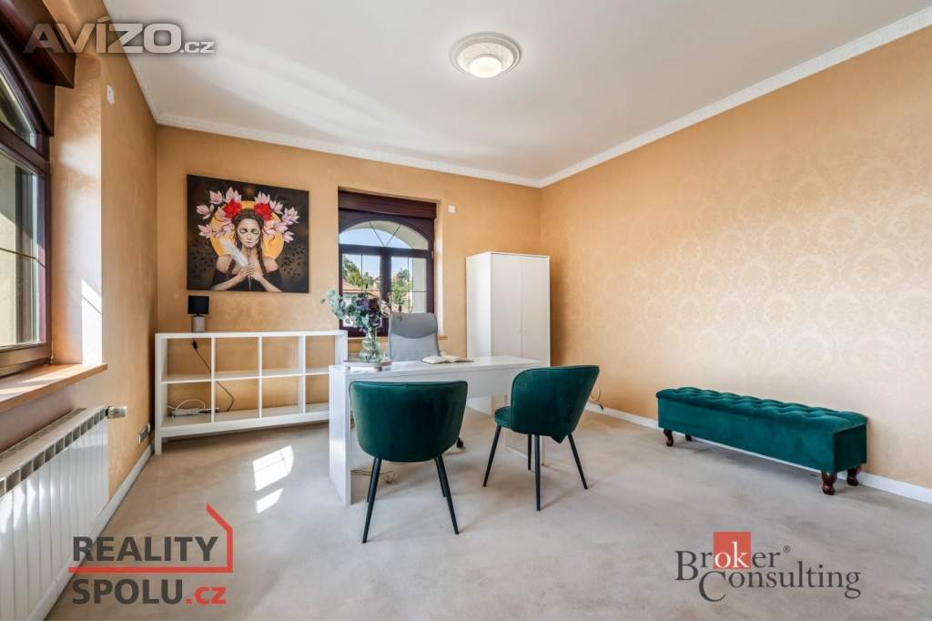 Foto inzerátu Prodej vily 287 m², Praha