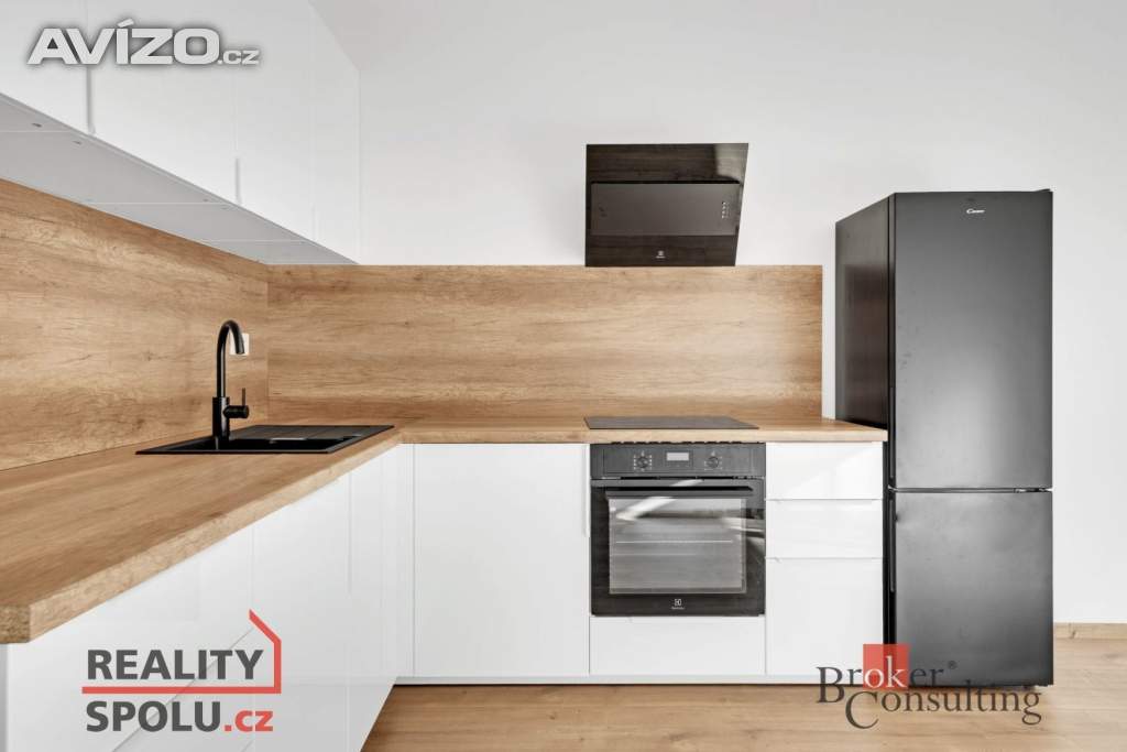 Pronájem bytu 2+kk 53 m², Praha