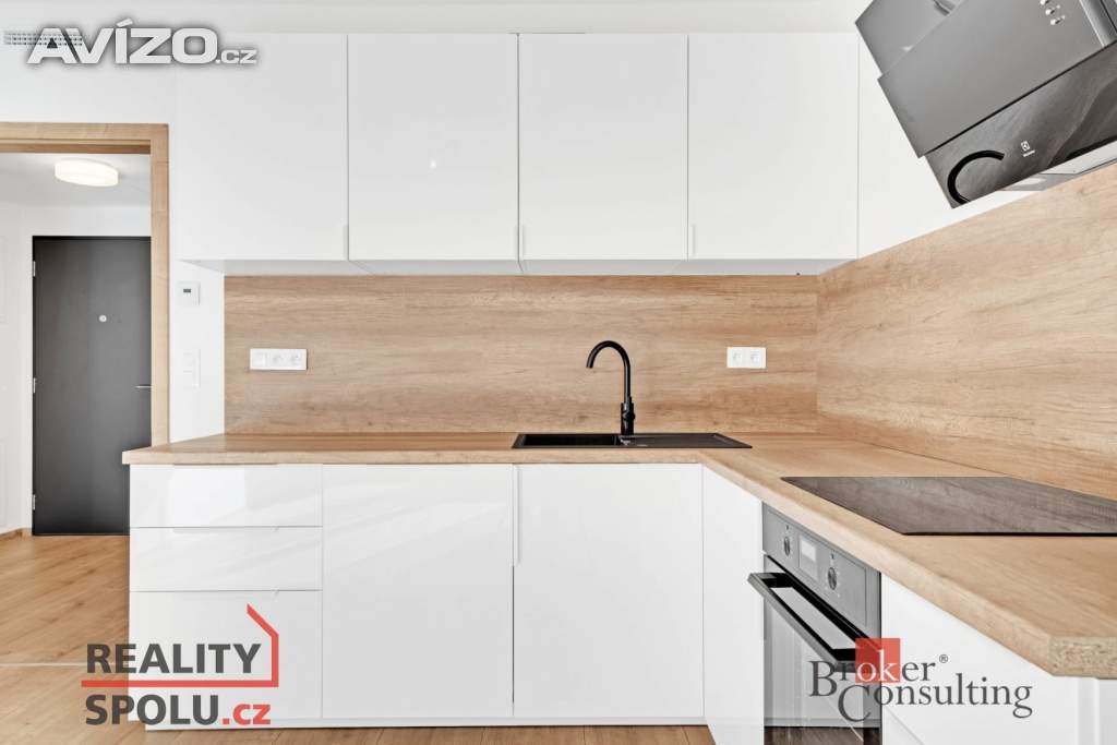 Foto inzerátu Pronájem bytu 2+kk 53 m², Praha