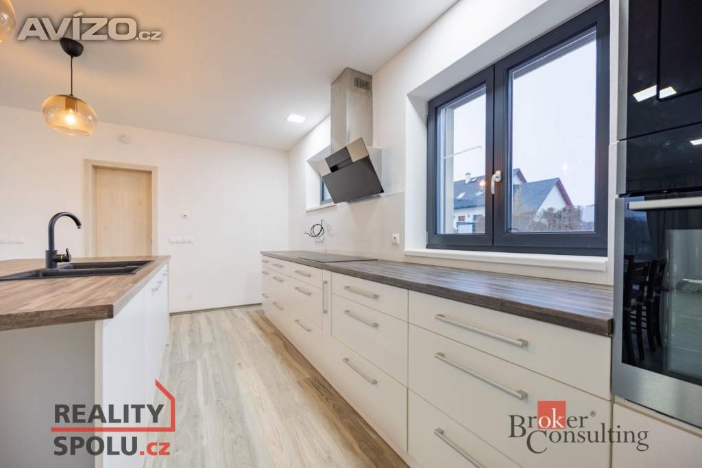 Foto inzerátu Prodej rodinné domy, 198 m² - Helvíkovice