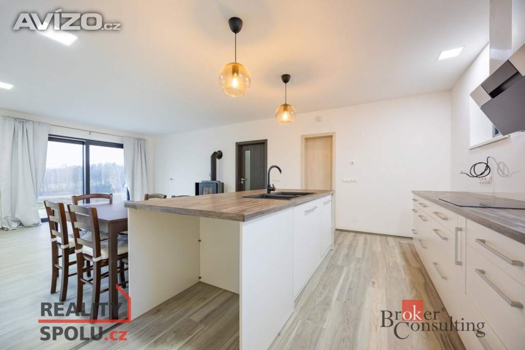 Foto inzerátu Prodej rodinné domy, 198 m² - Helvíkovice