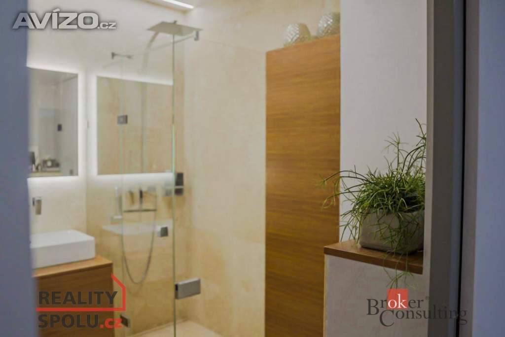 Foto inzerátu Prodej bytu 2+kk 52 m², Praha