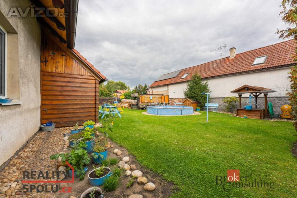 Foto inzerátu Prodej rodinného domu 144 m², Choťánky