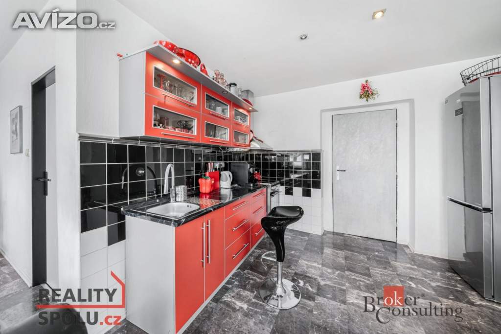 Foto inzerátu Prodej rodinné domy, 198 m² - Dolany