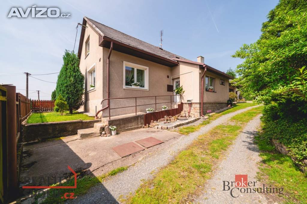 Foto inzerátu Prodej rodinné domy, 198 m² - Dolany