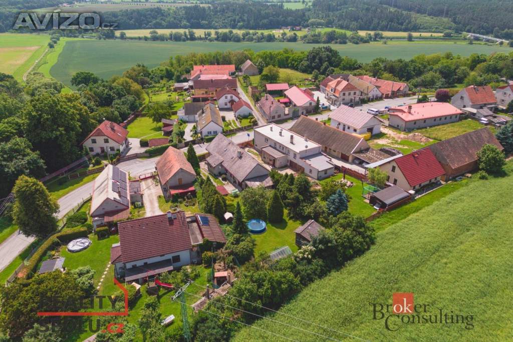 Foto inzerátu Prodej rodinné domy, 198 m² - Dolany