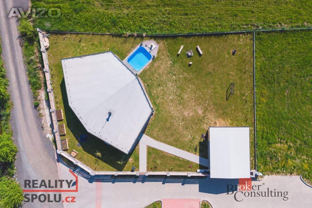 Foto inzerátu Prodej rodinného domu 13 m², Rokycany