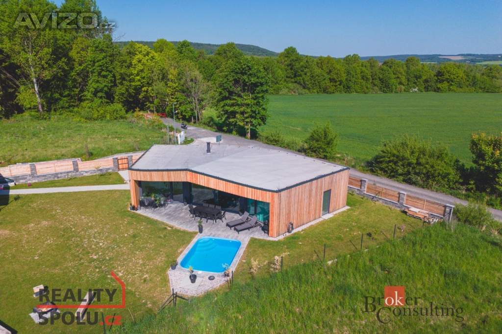 Foto inzerátu Prodej rodinného domu 13 m², Rokycany