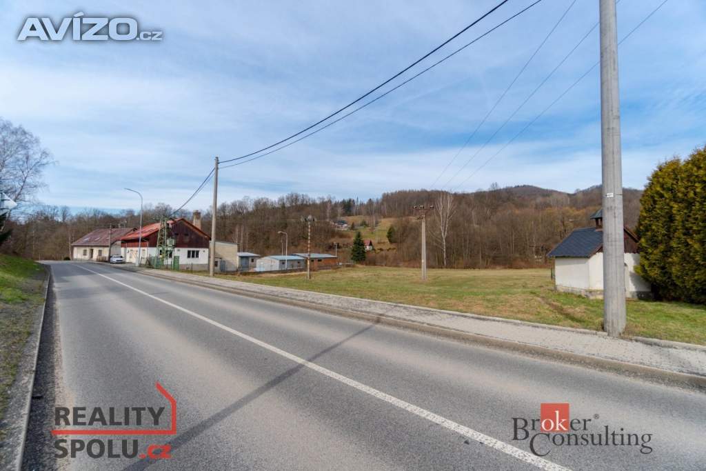 Foto inzerátu Prodej stavebního pozemku 5 682 m², Oldřichov v Hájích