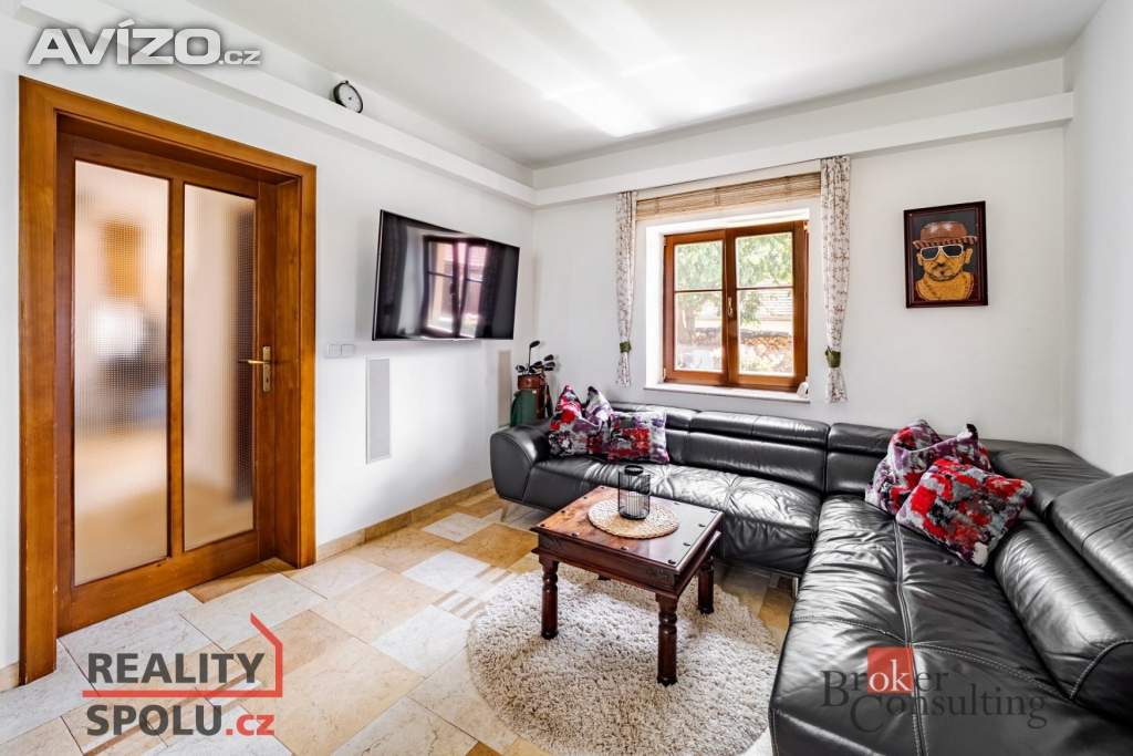 Foto inzerátu Prodej rodinné domy, 370 m² -