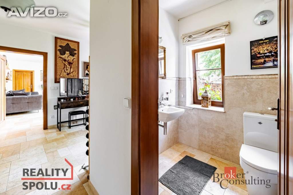 Foto inzerátu Prodej rodinné domy, 370 m² -