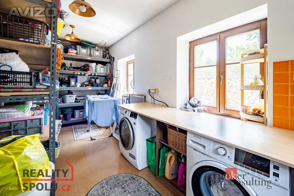 Foto inzerátu Prodej rodinné domy, 370 m² -