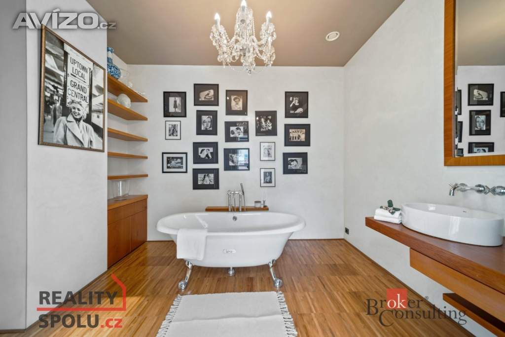 Foto inzerátu Prodej bytu 3+kk 221 m², Praha