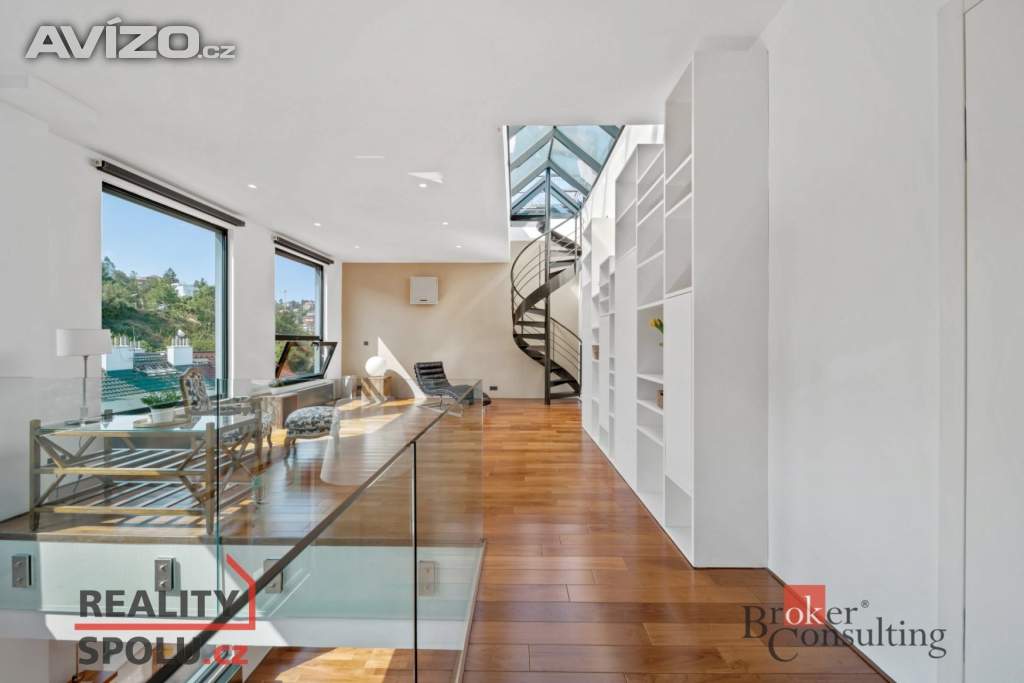 Foto inzerátu Prodej bytu 3+kk 221 m², Praha