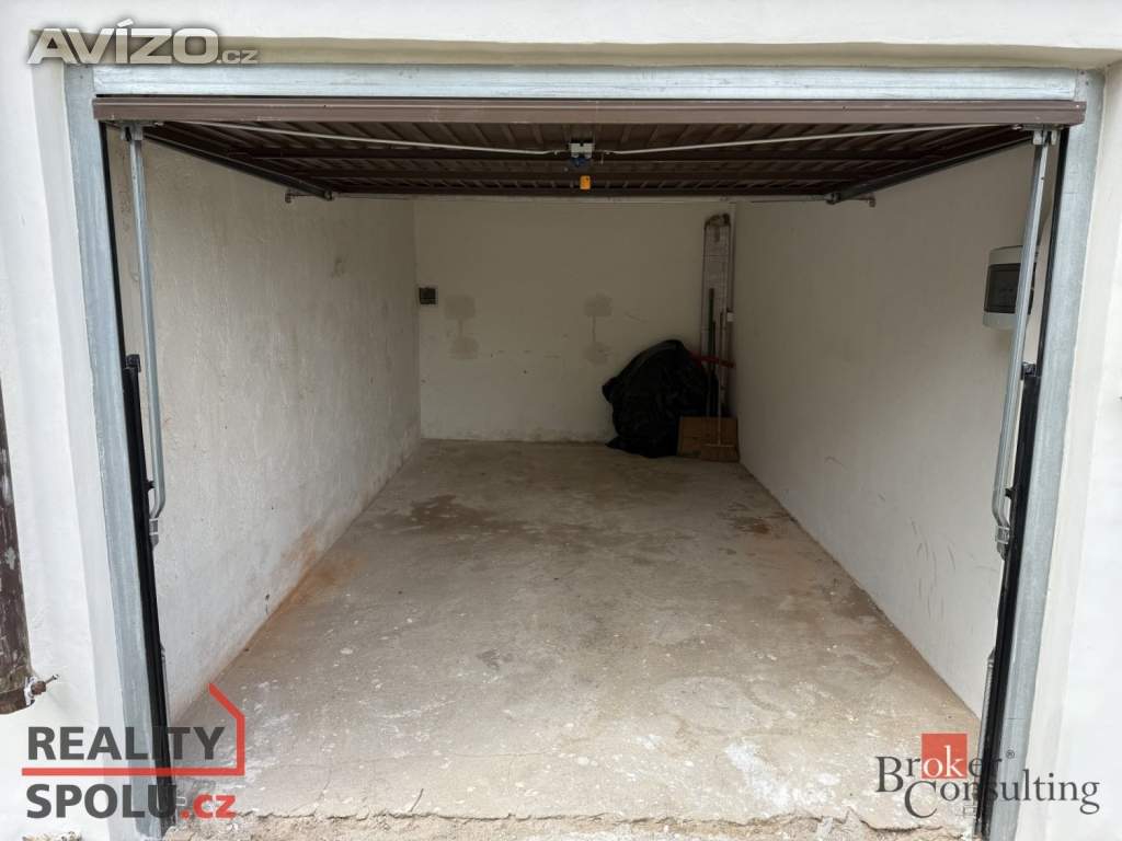 Foto inzerátu Prodej garáže, 20 m² - Liberec VIII-Dolní Hanychov