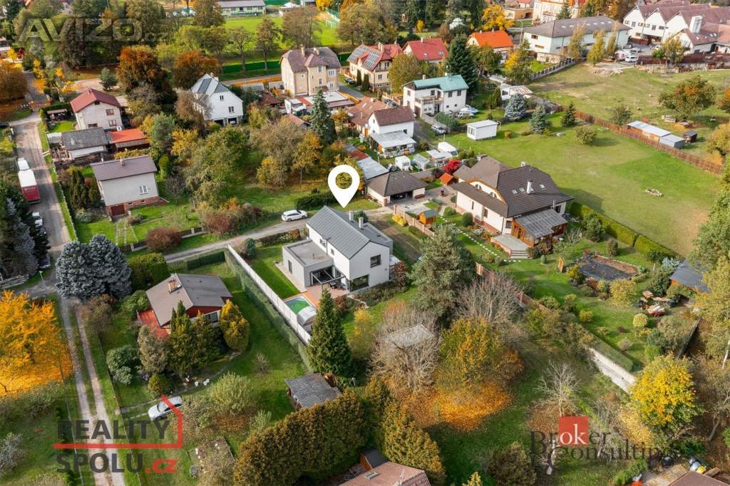 Foto inzerátu Prodej rodinného domu 190 m², Velké Popovice