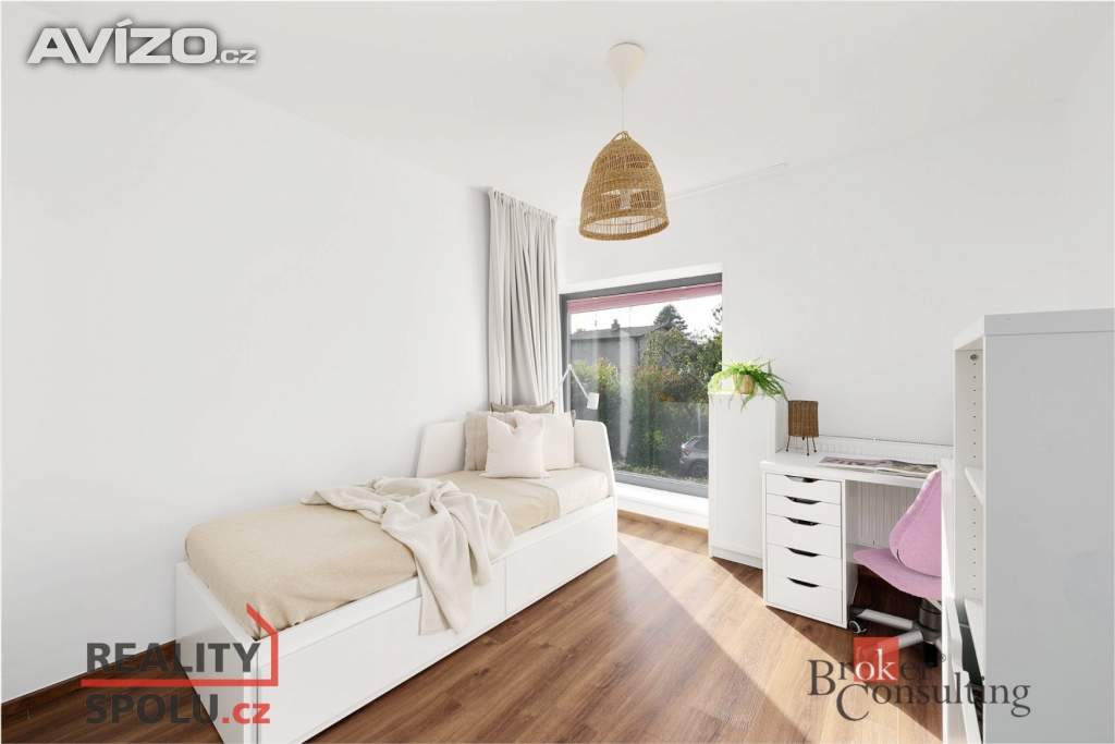 Foto inzerátu Prodej rodinného domu 190 m², Velké Popovice