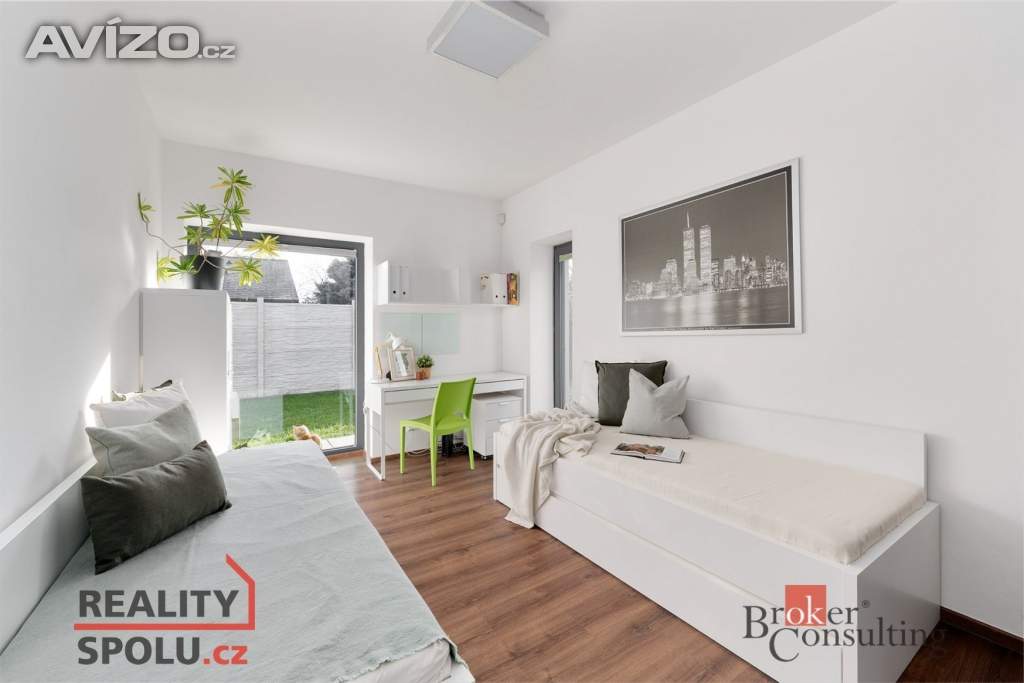 Foto inzerátu Prodej rodinného domu 190 m², Velké Popovice