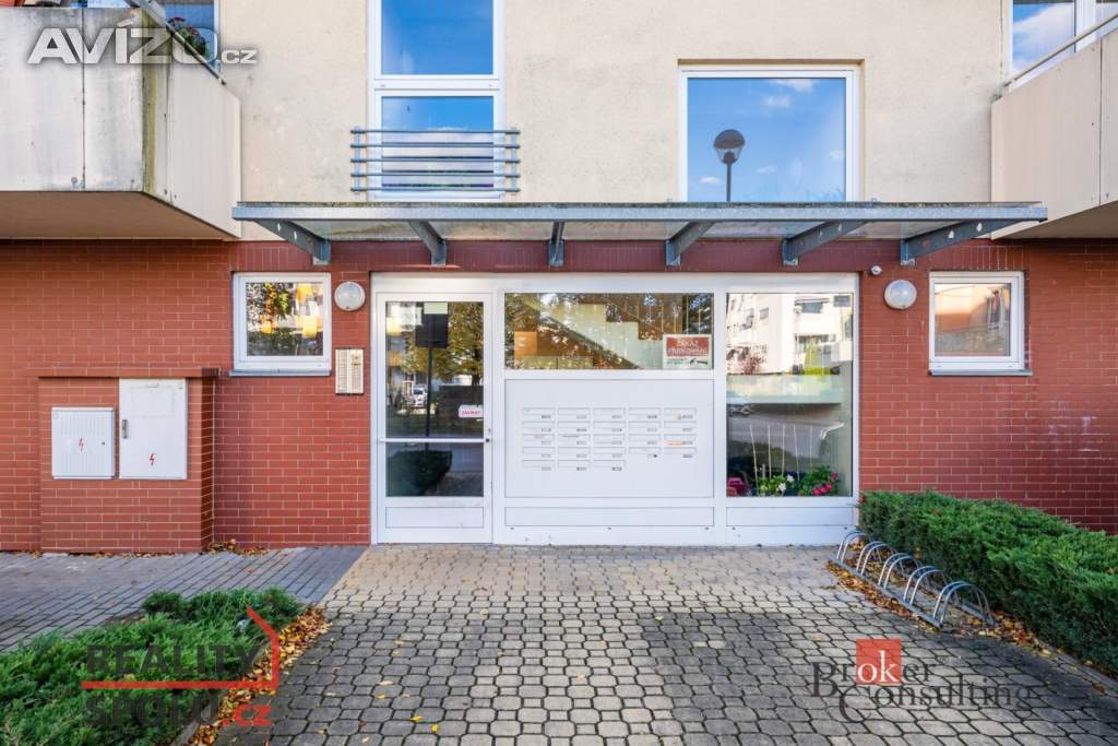 Foto inzerátu Pronájem bytu 2+kk 43 m², Hradec Králové