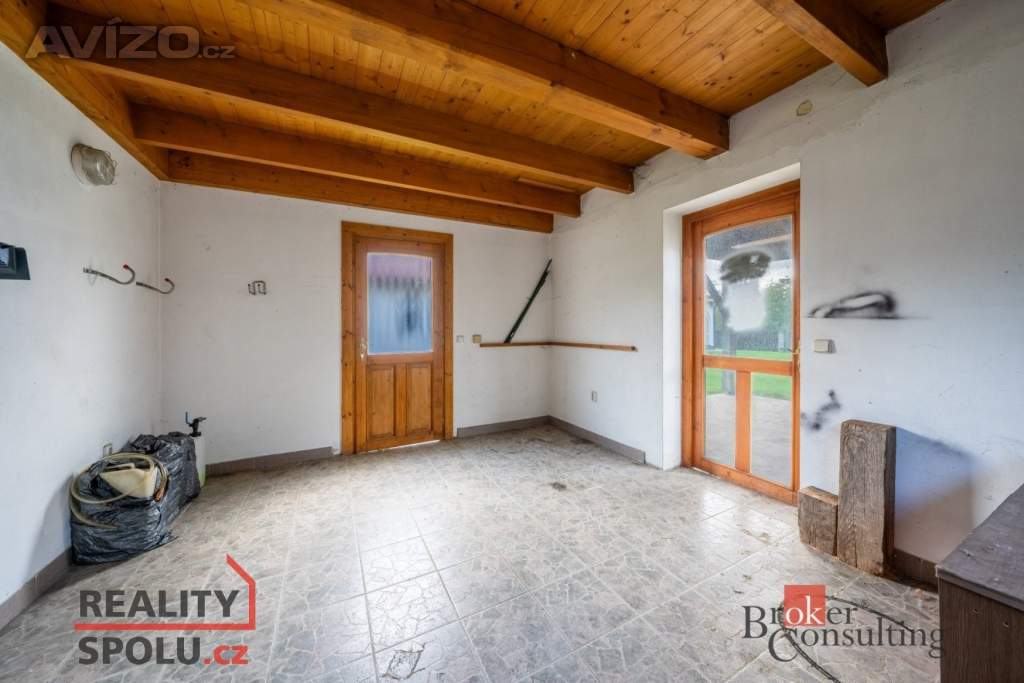 Foto inzerátu Pronájem vily 369 m², Dolní Břežany