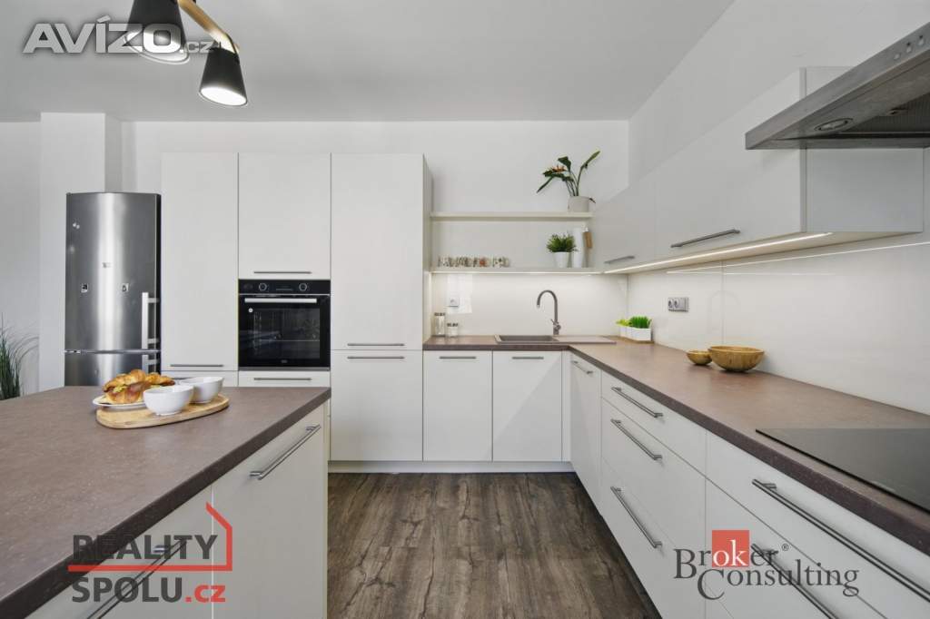 Foto inzerátu Prodej rodinné domy, 206 m² - Pchery - Humny