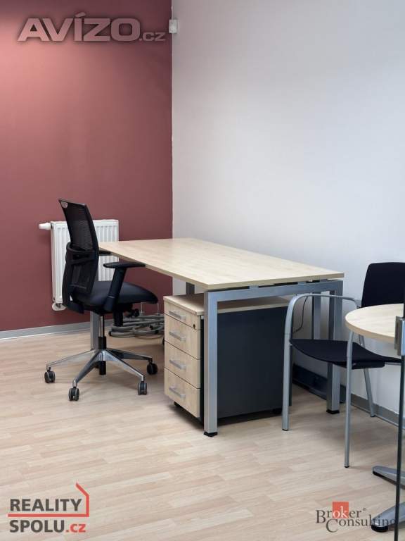 Foto inzerátu Pronájem kanceláře 13 m², Hradec Králové