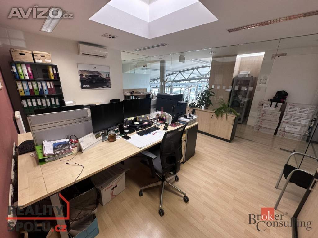 Foto inzerátu Pronájem kanceláře 22 m², Hradec Králové