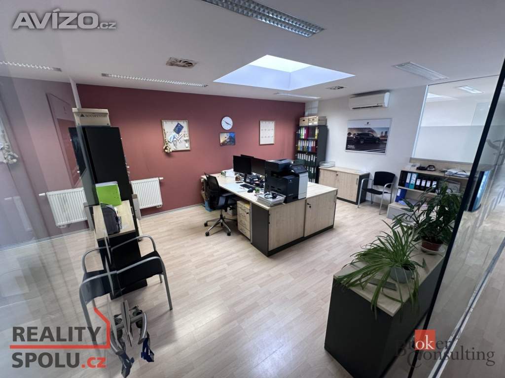 Foto inzerátu Pronájem kanceláře 22 m², Hradec Králové