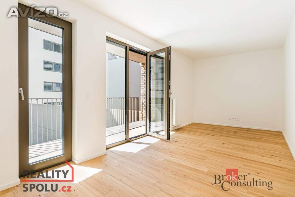Pronájem bytu 1+kk 32 m², Brno