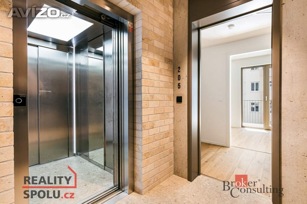 Foto inzerátu Pronájem bytu 1+kk 32 m², Brno