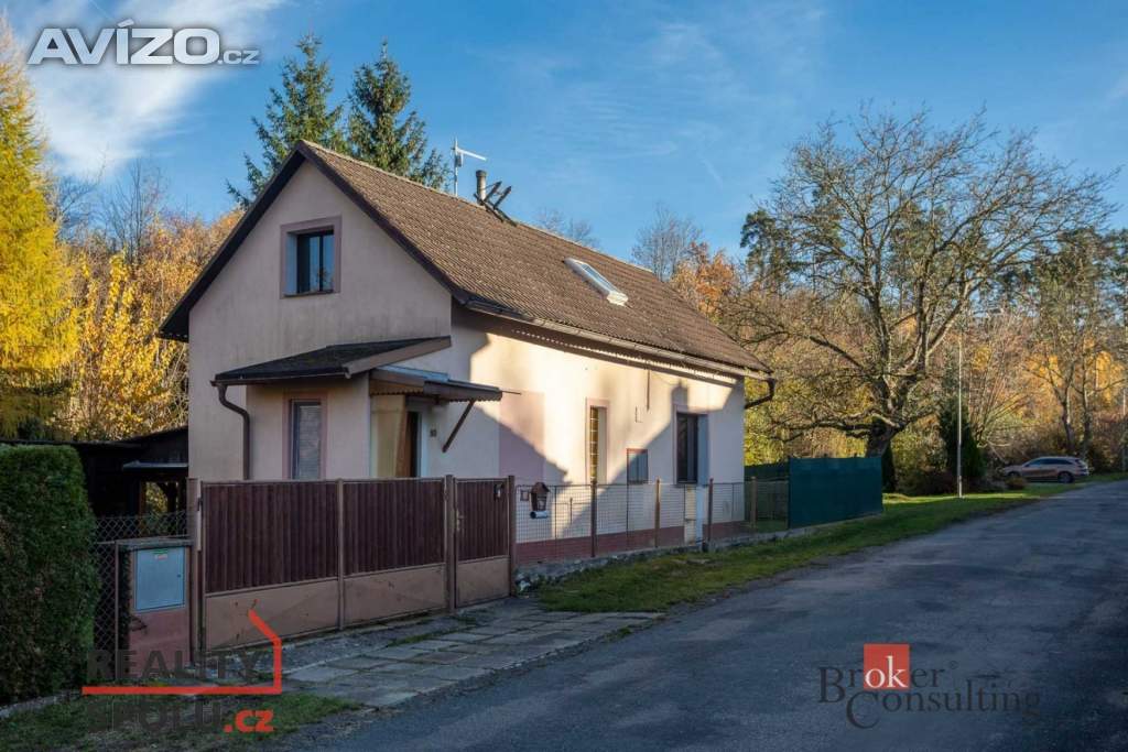 Pronájem rodinného domu 155 m², Okřesaneč