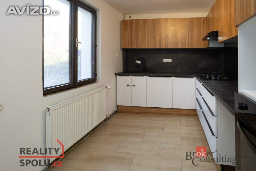 Foto inzerátu Pronájem rodinného domu 155 m², Okřesaneč