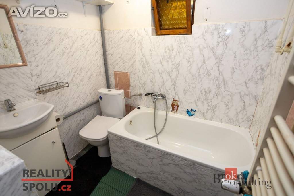 Foto inzerátu Pronájem rodinného domu 155 m², Okřesaneč