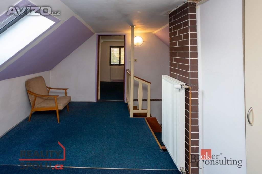 Foto inzerátu Pronájem rodinného domu 155 m², Okřesaneč