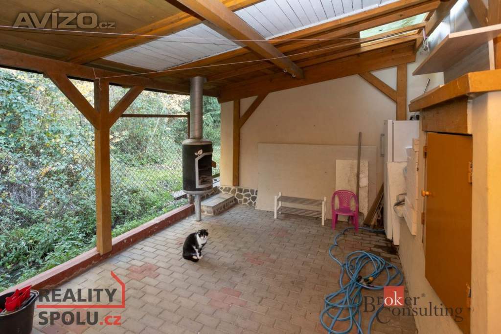 Foto inzerátu Pronájem rodinného domu 155 m², Okřesaneč