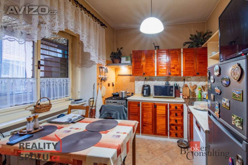 Foto inzerátu Prodej rodinného domu 200 m², Tetčice