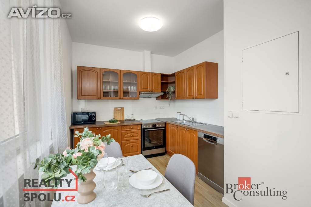 Prodej bytu 3+1 62 m², Praha