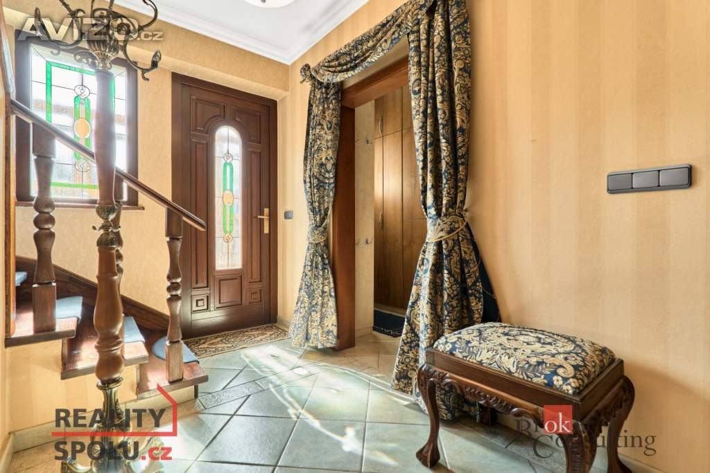 Foto inzerátu Prodej rodinné domy, 388 m² - Karlovy Vary - Tašovice