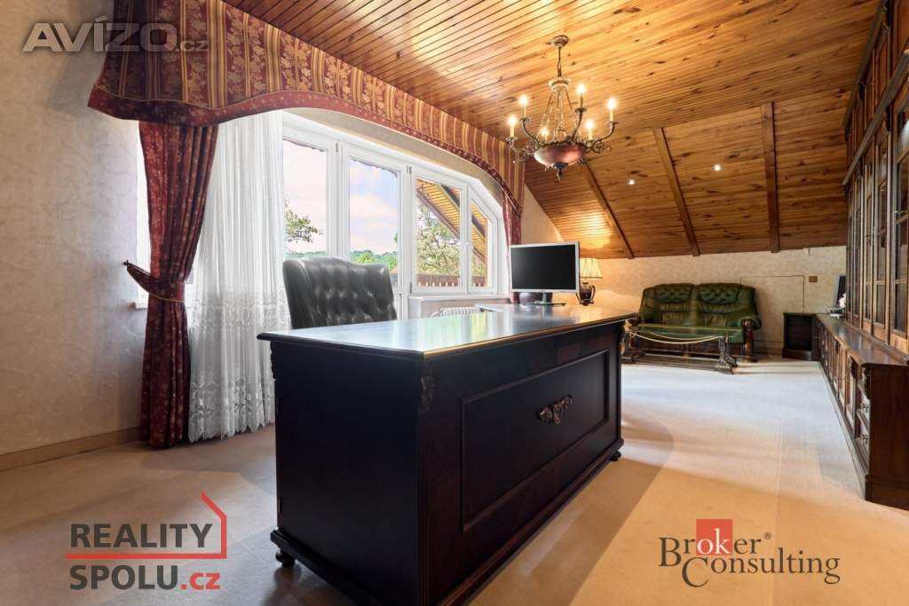 Foto inzerátu Prodej rodinné domy, 388 m² - Karlovy Vary - Tašovice