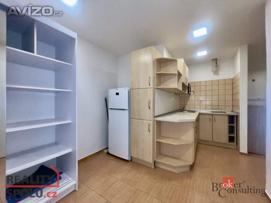 Foto inzerátu Pronájem bytu 2+1 47 m², Praha