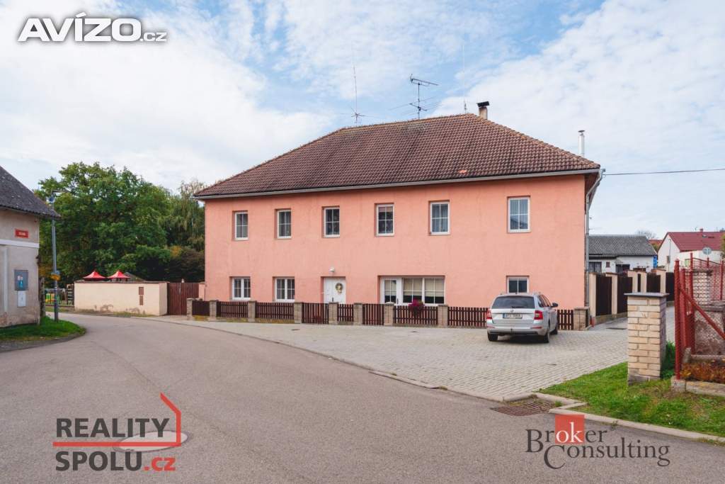 Foto inzerátu Prodej rodinného domu 308 m², Netvořice