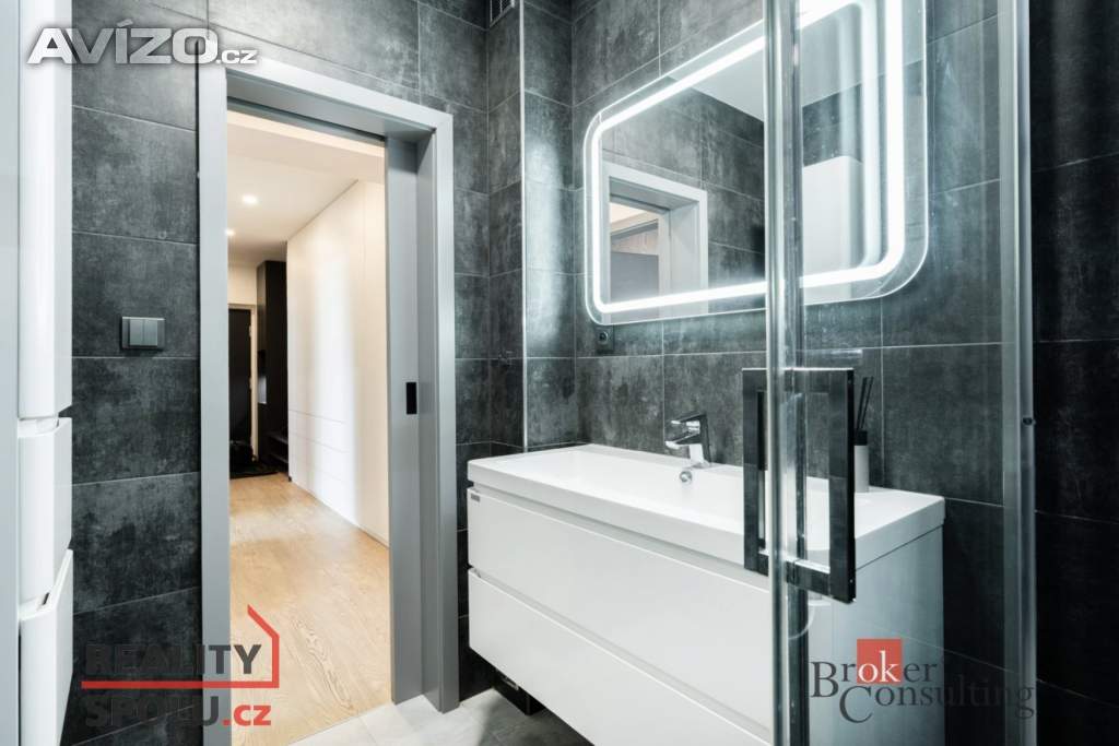 Foto inzerátu Prodej byty 3+1, 82 m² - Hradec Králové - Nový Hradec Králové