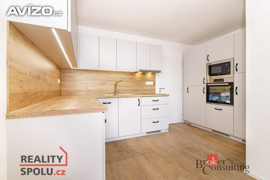 Pronájem bytu 2+kk 44 m², Opava