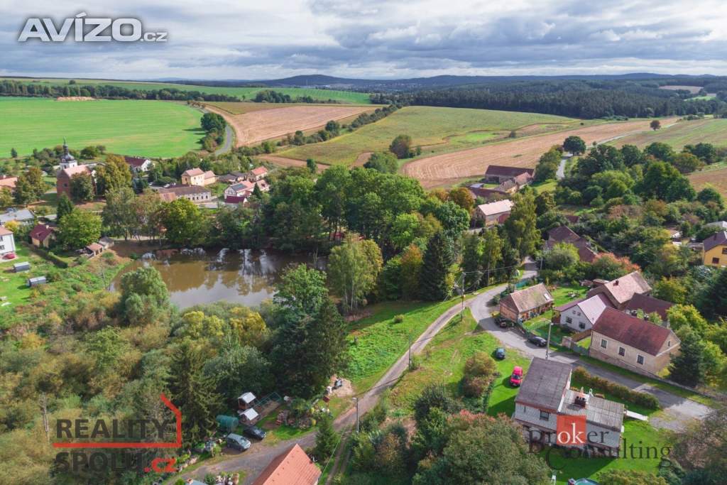 Foto inzerátu Prodej stavebního pozemku 738 m², Čečovice